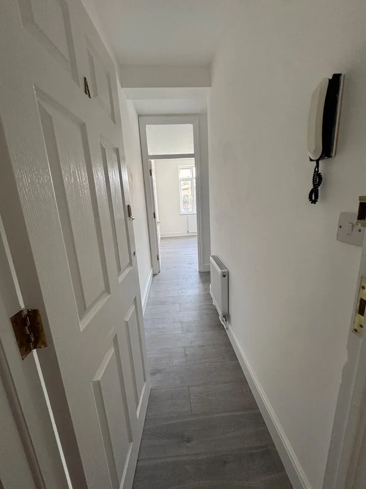 Flat Beckenham Lane in Greater London