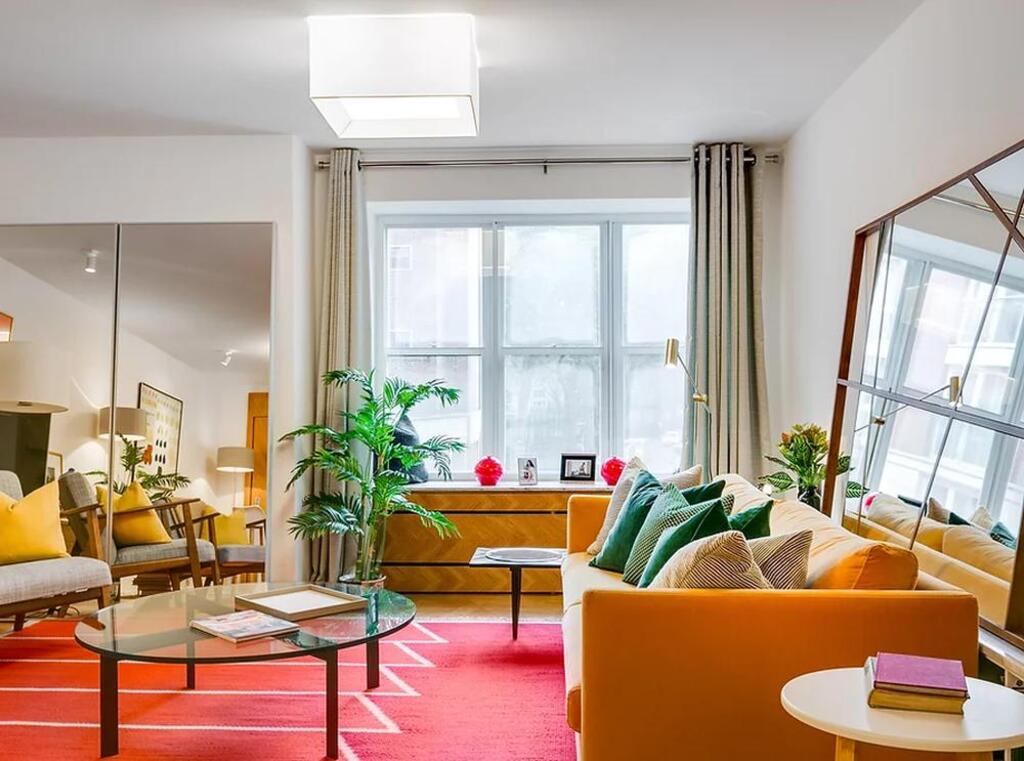 Flat Rochester Row in City of Westminster