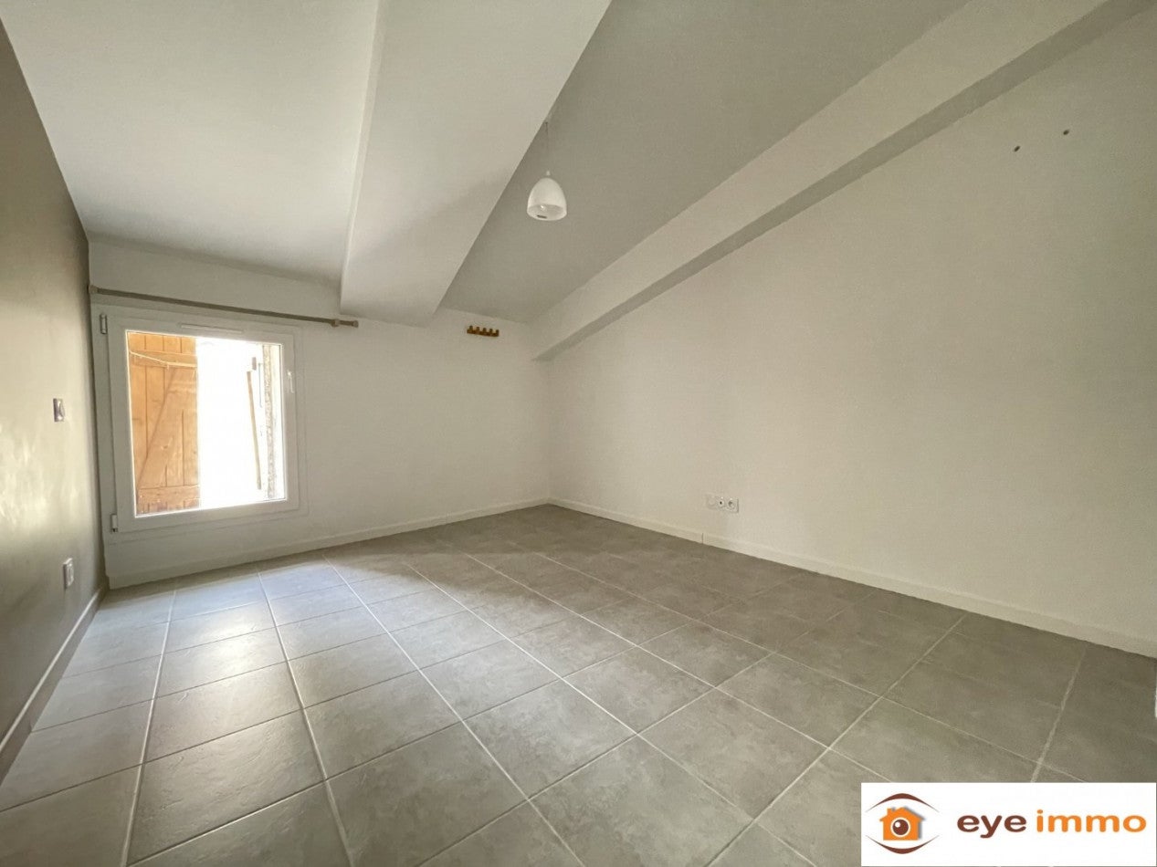 Flat Rue Anatole France in Frontignan