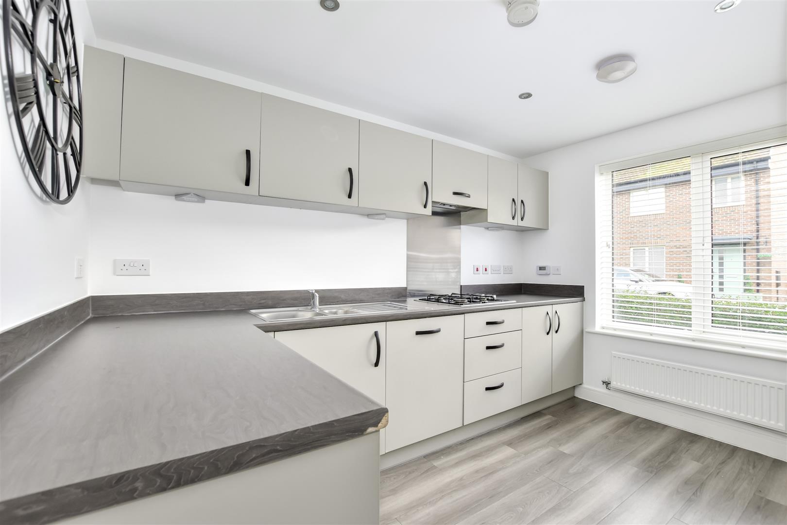 House Kempster Way in Aylesbury