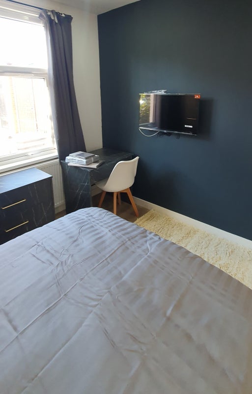 Room Bell Street in Maidenhead