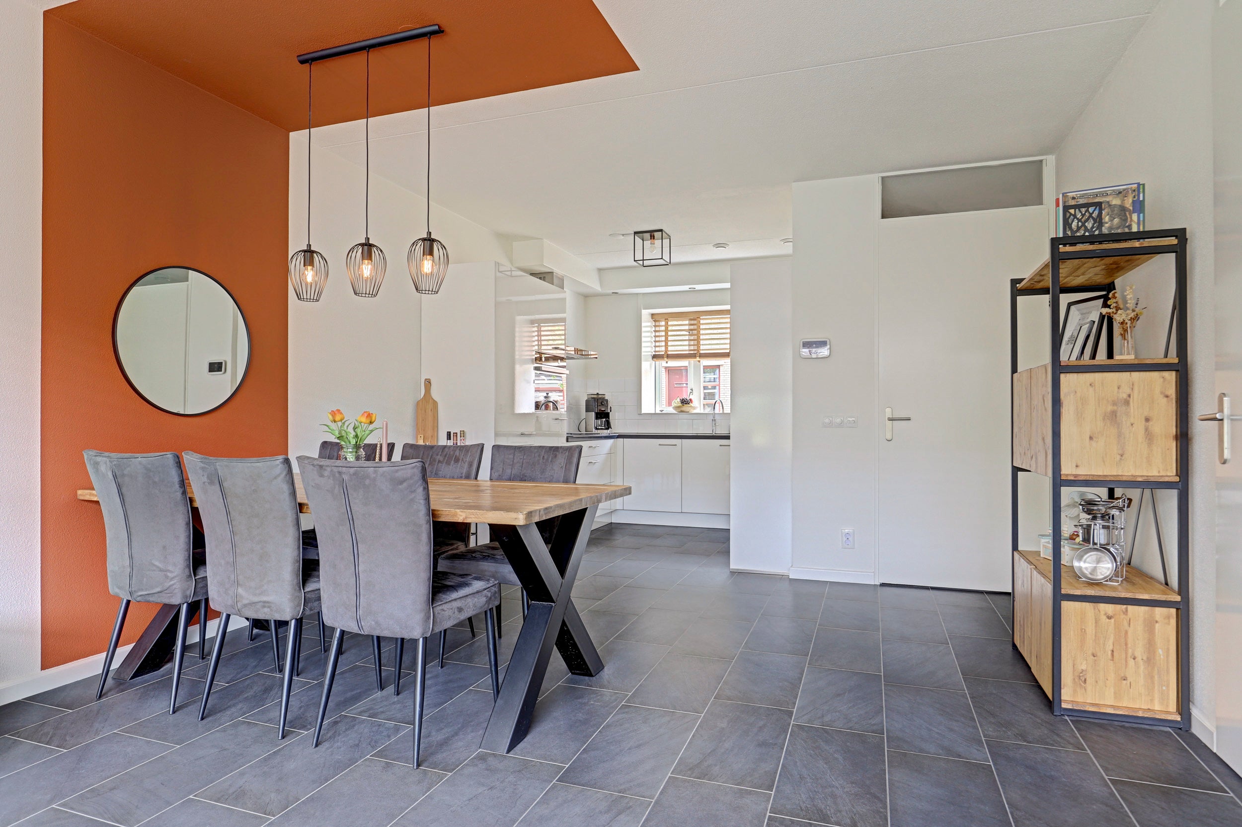 Tussenwoning te koop: Moerasvaren 52, Hendrik-Ido-Ambacht
