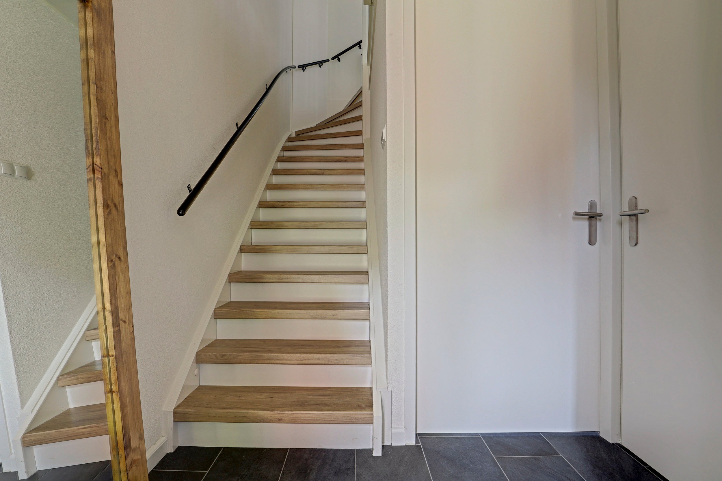 Tussenwoning te koop: Moerasvaren 52, Hendrik-Ido-Ambacht