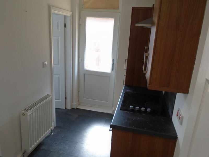 Flat Marondale Avenue in Newcastle upon Tyne