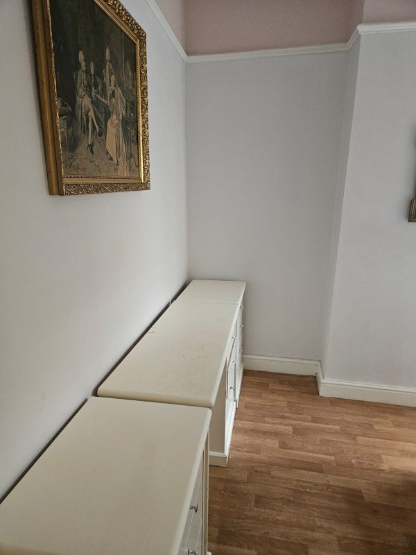 Room Halstow Road in Greater London