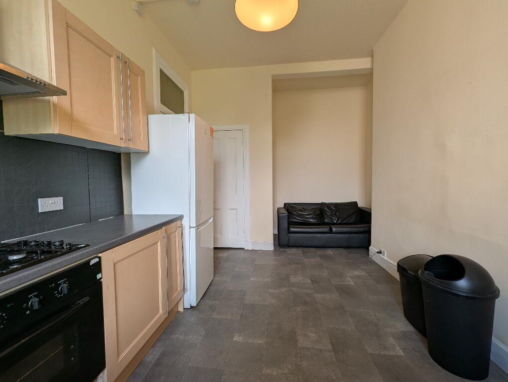Flat New Mart Road in City of Edinburgh