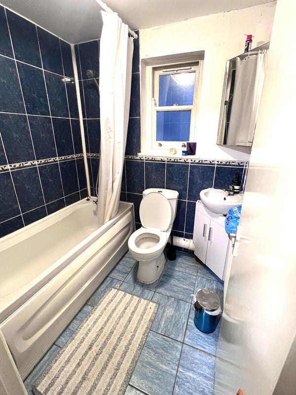 Room Caledonian Road in Greater London