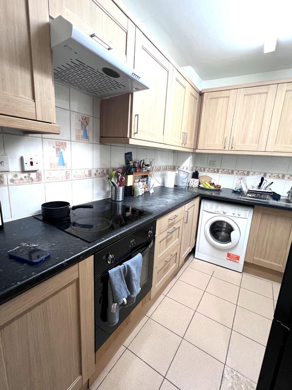 Room Caledonian Road in Greater London