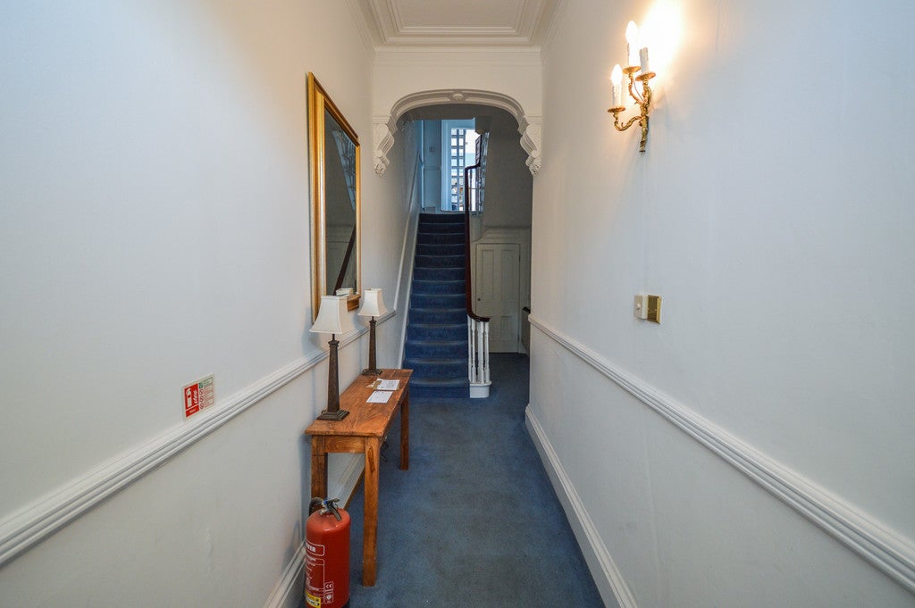 Flat St Johns Road in Trafford