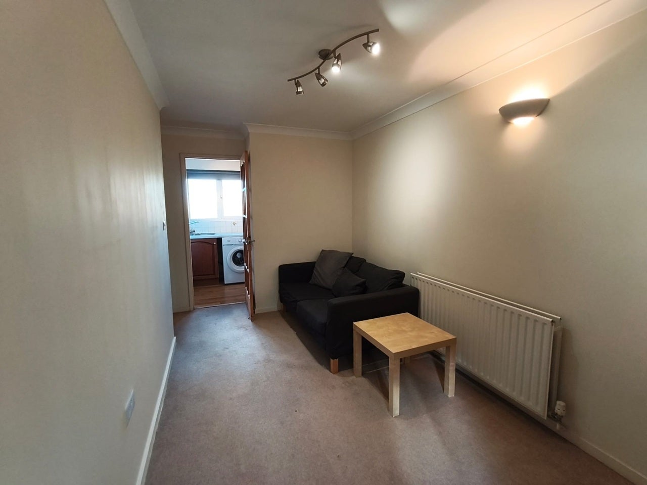 Flat Westmoreland Drive in Greater London