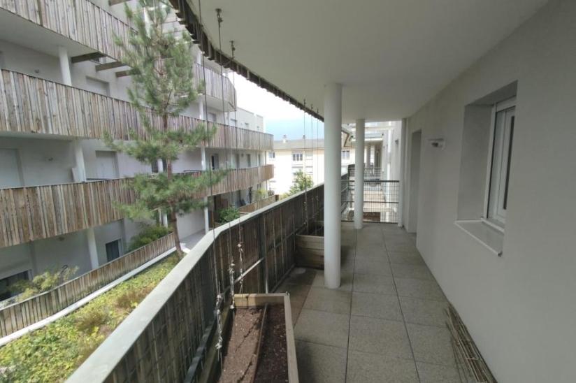Flat Rue Henri Dunant in Rennes