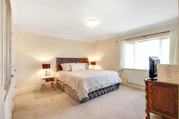 Flat Best Beech Hill in Wealden