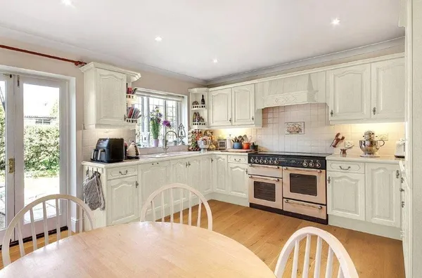 Flat Best Beech Hill in Wealden