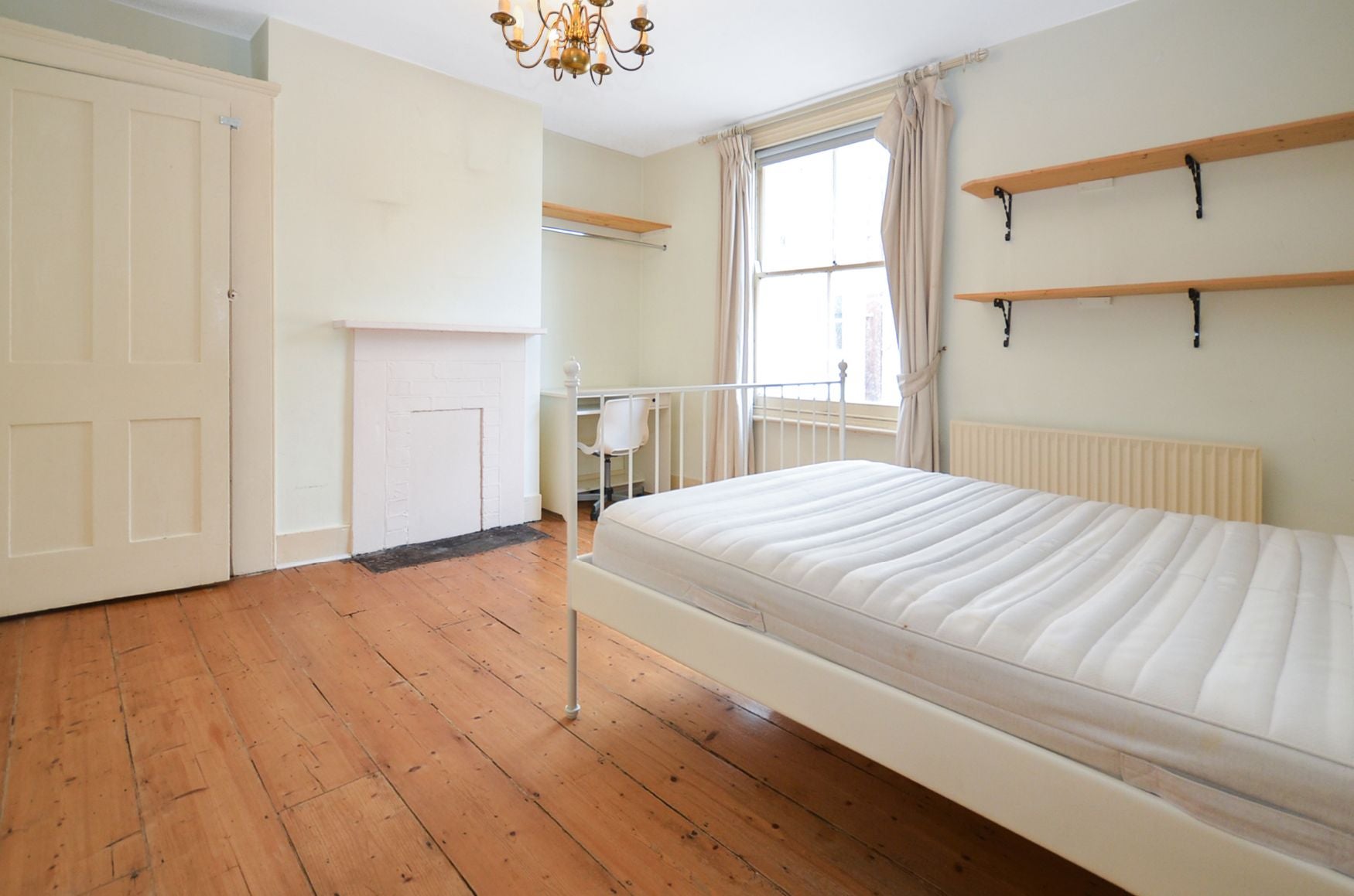 House Grove Place in Greater London