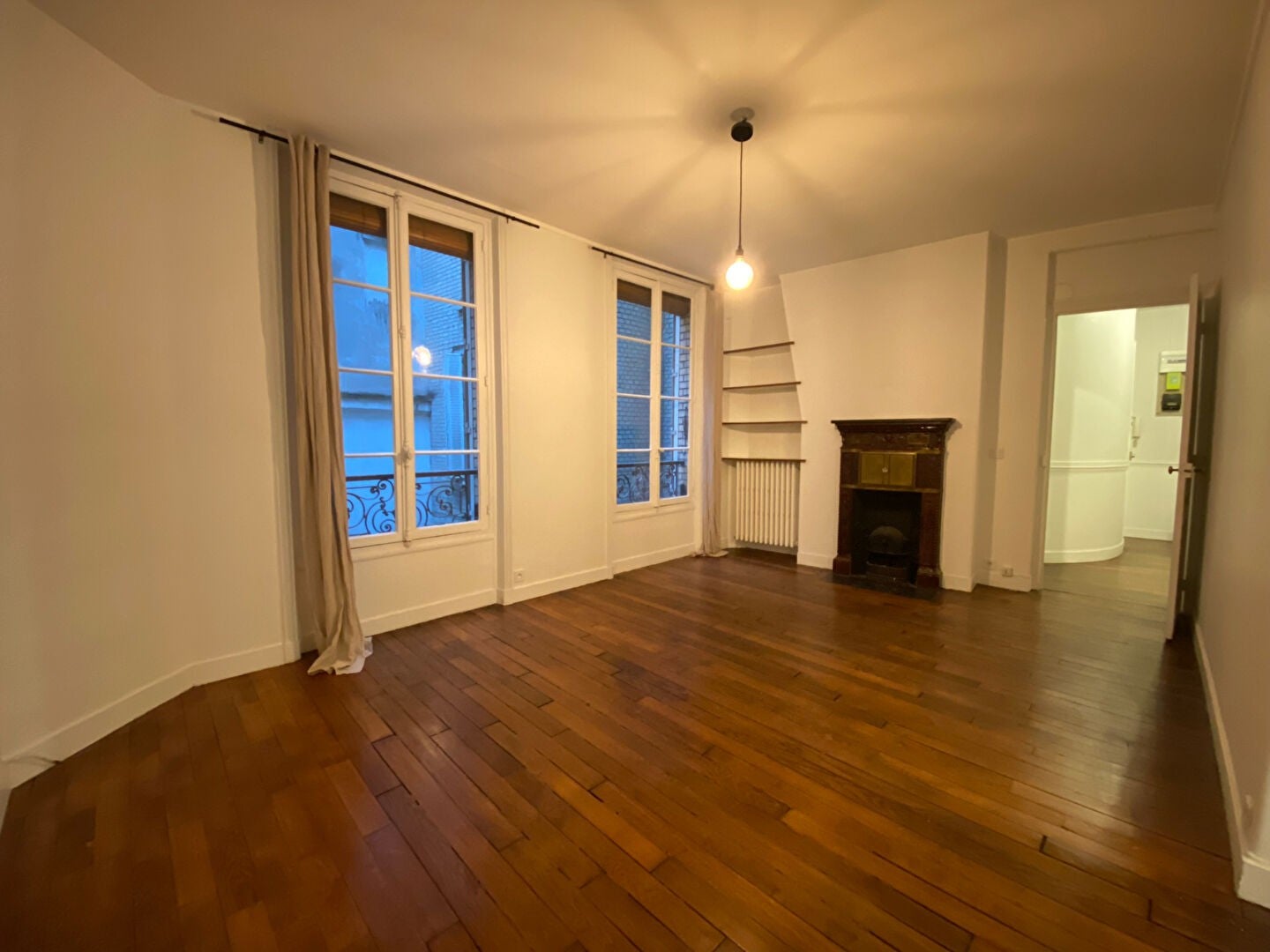 Flat Rue du Roi de Sicile in Paris