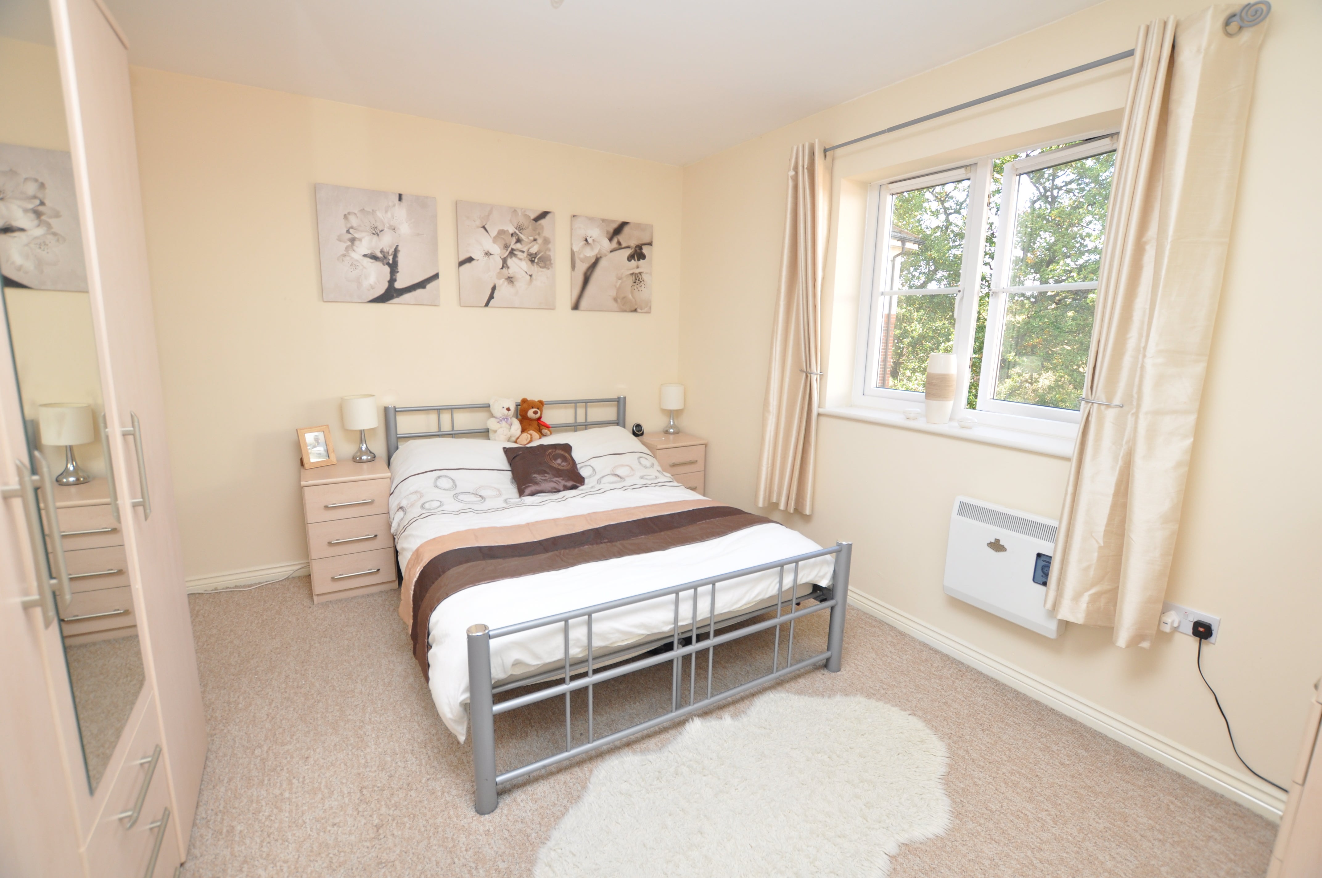 Flat Cabell Road in Guildford