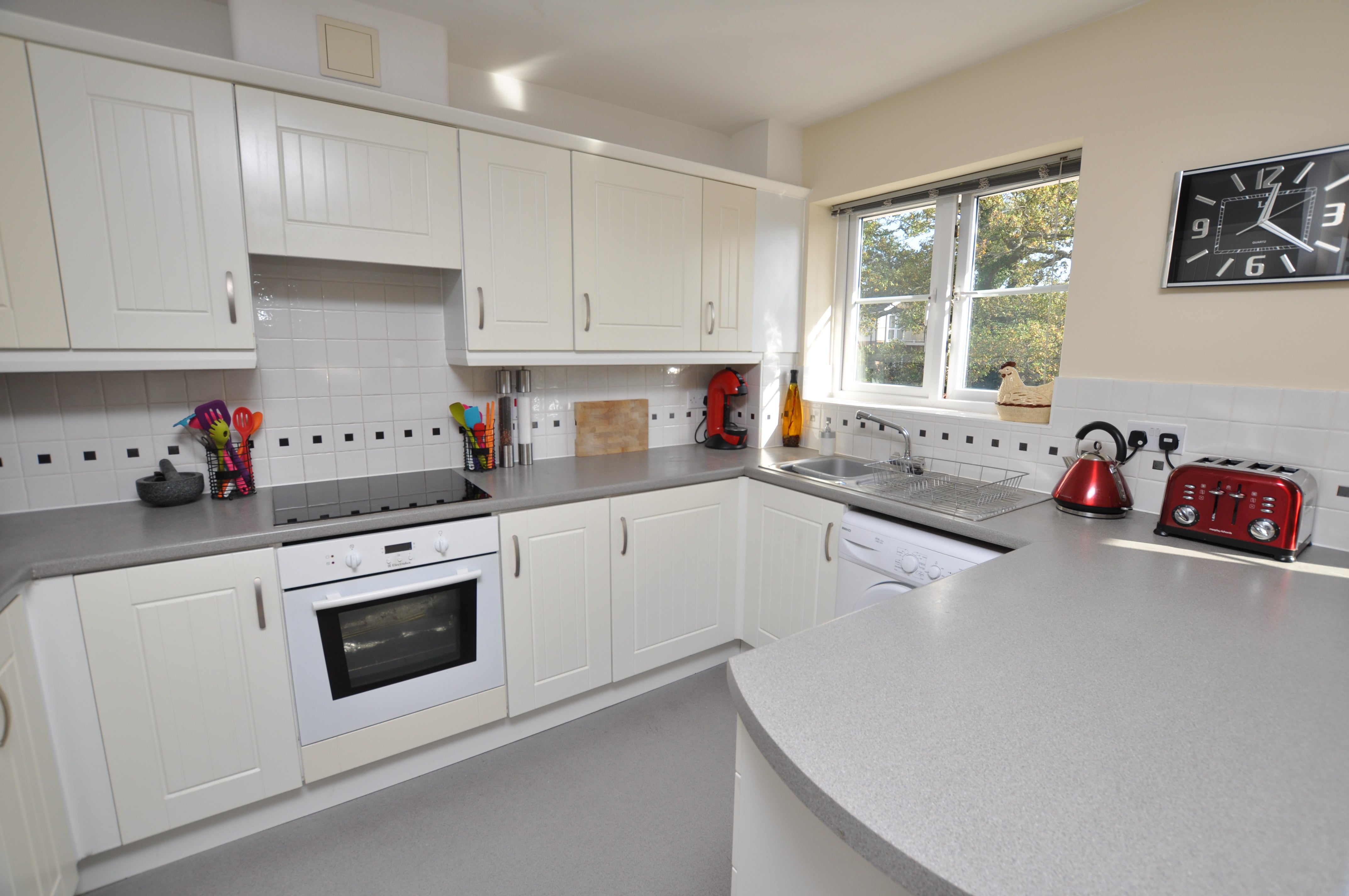Flat Cabell Road in Guildford