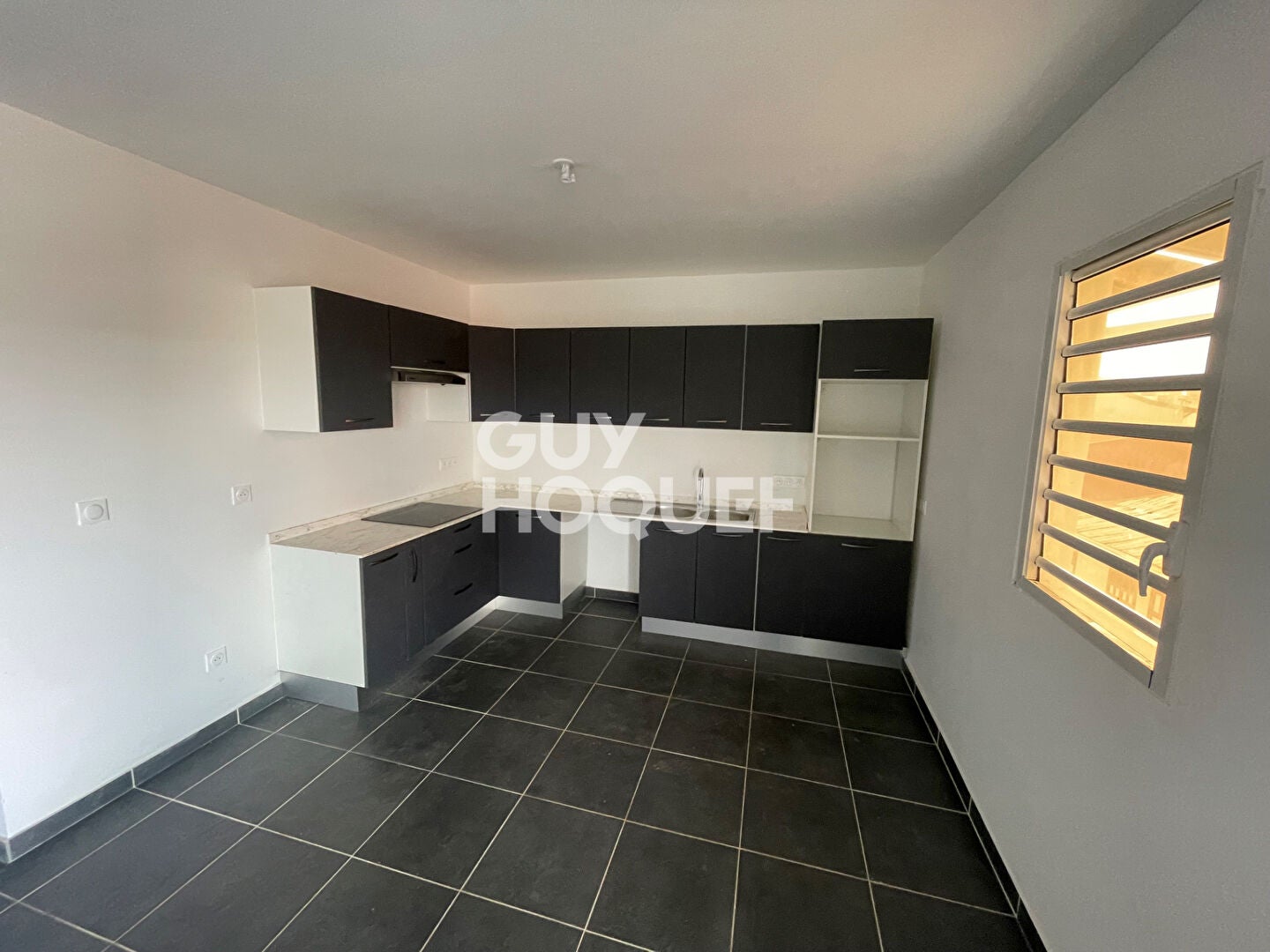 Appartement Avenue de l'Amiral Jean d'Estrées à Cayenne