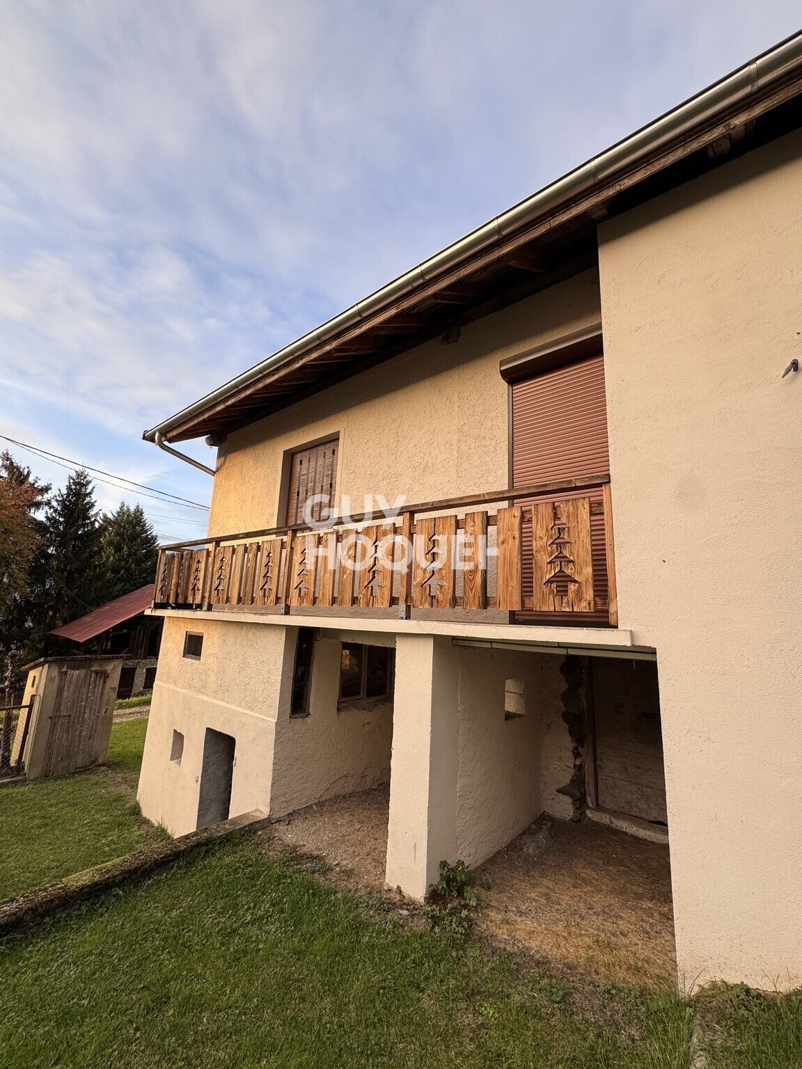 Flat Route de Fillout in Monthion