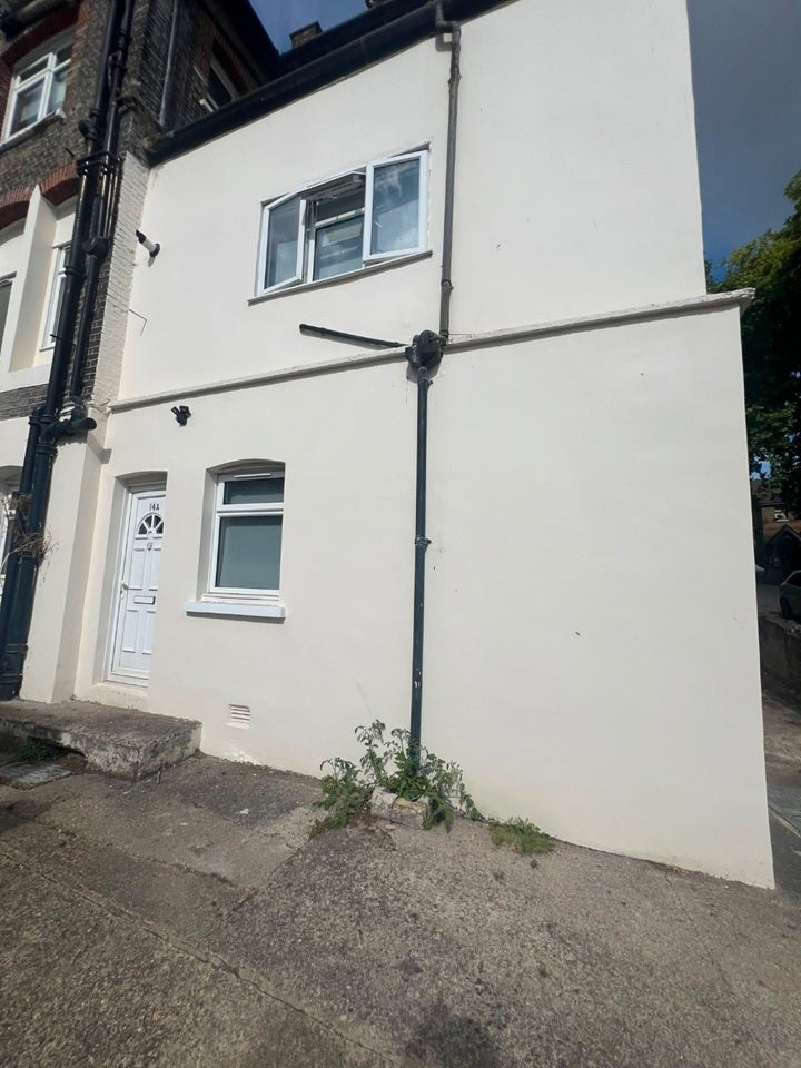 House Mount Pleasant Villas in Greater London