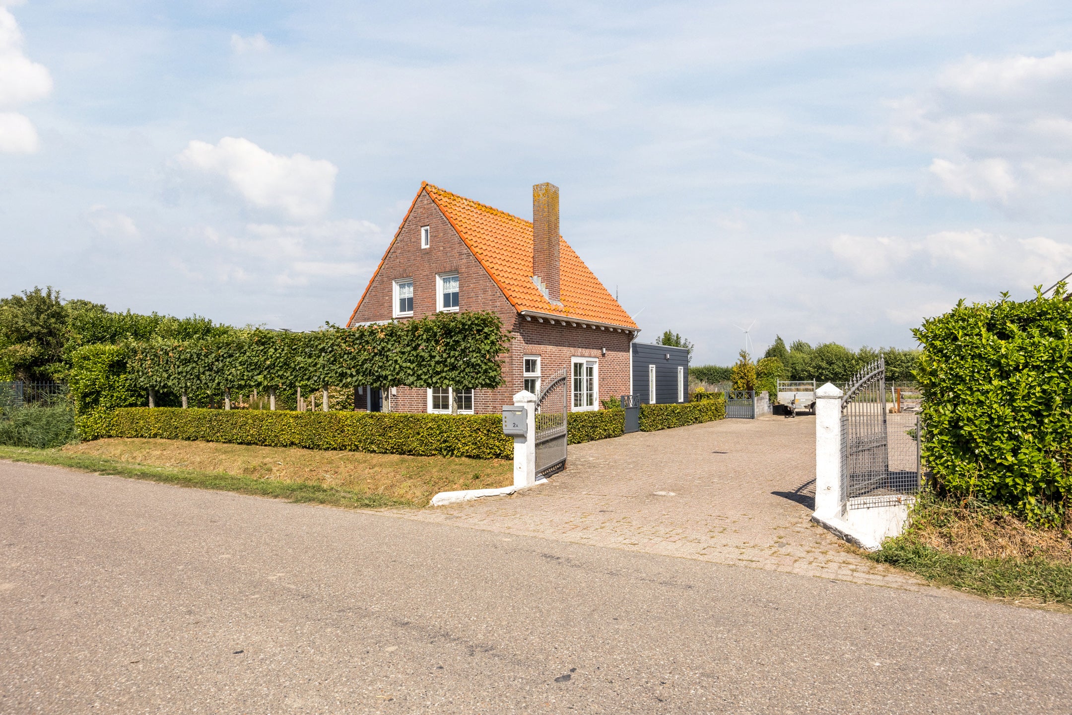 Huis Volkerakweg 2 a in Heijningen