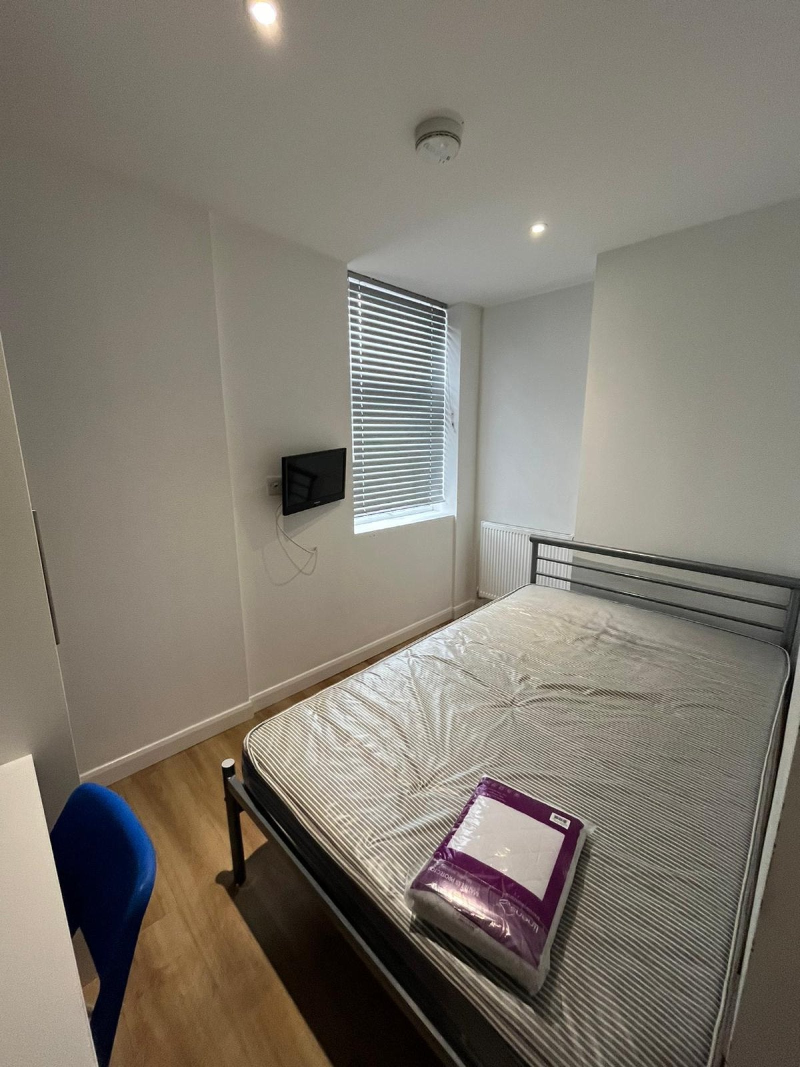 Room Leek Road in Stoke-on-Trent