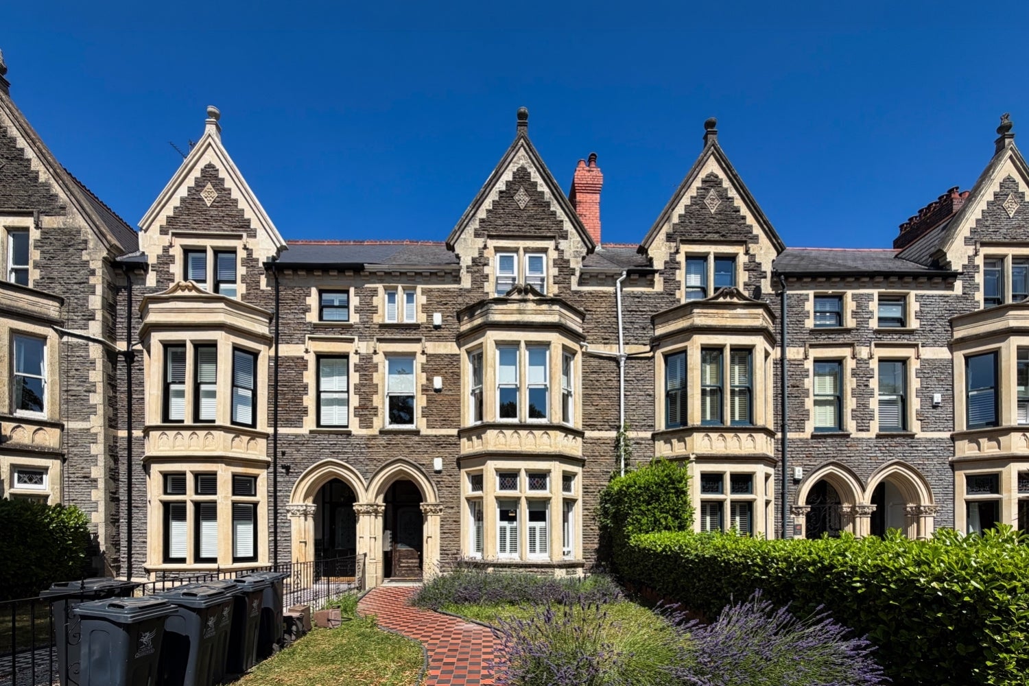 Flat Berthwin Street in Cardiff