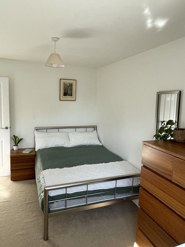 Room Wove Court in Preston