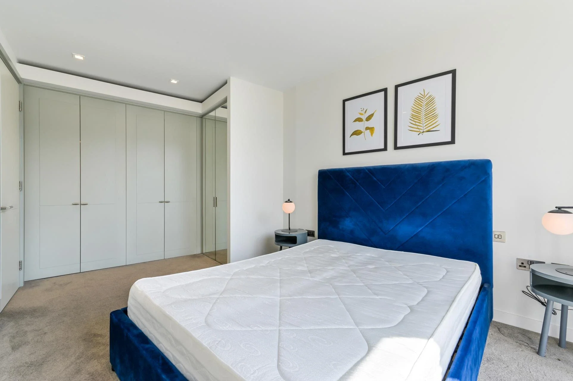 Flat Newcastle Place in City of Westminster