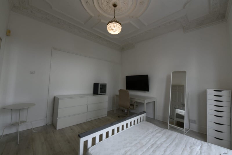 Room Alexandra Road in Greater London