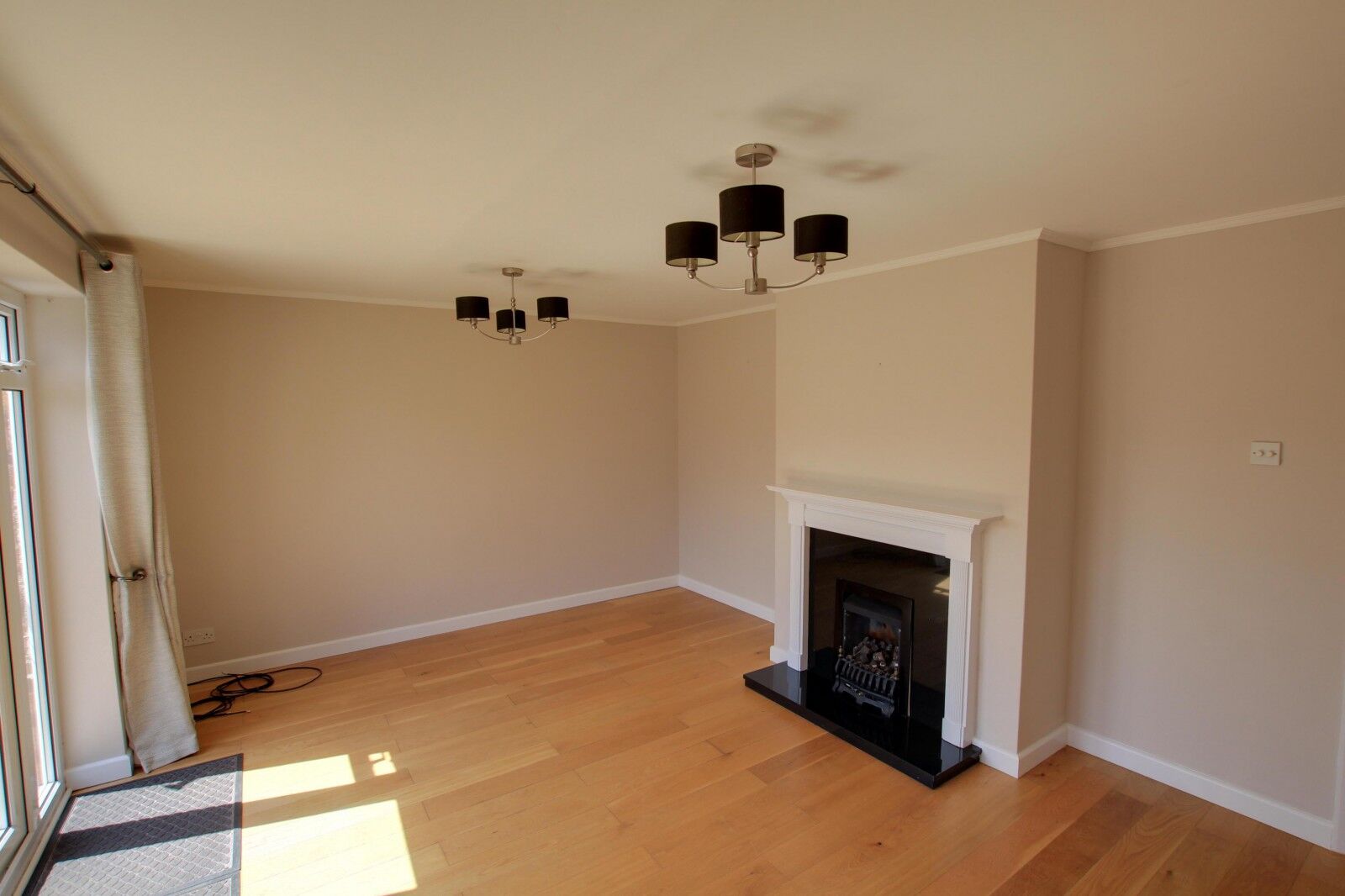 House Kennedy Drive in Pangbourne