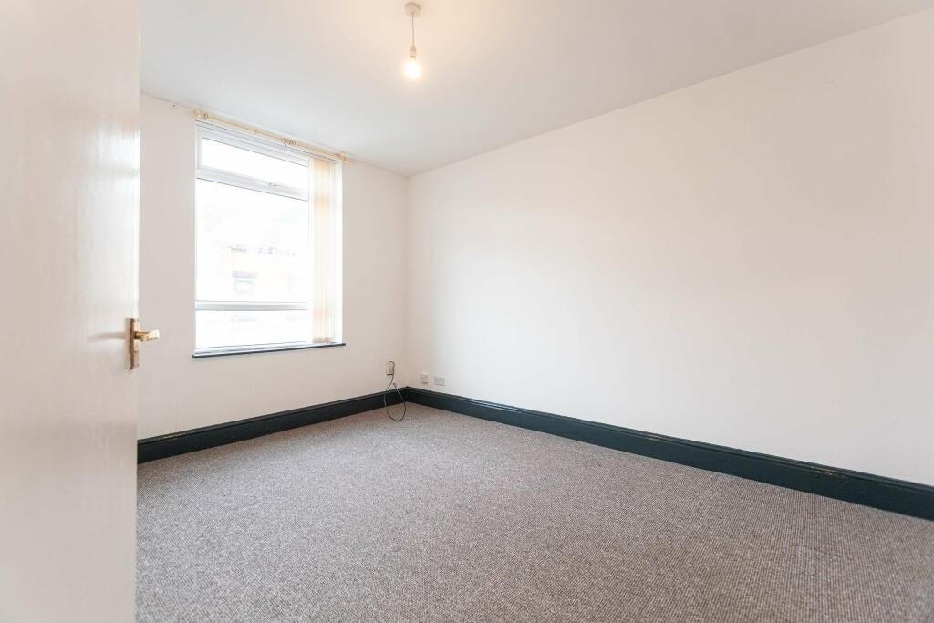 Flat Wyresdale Road in Bolton