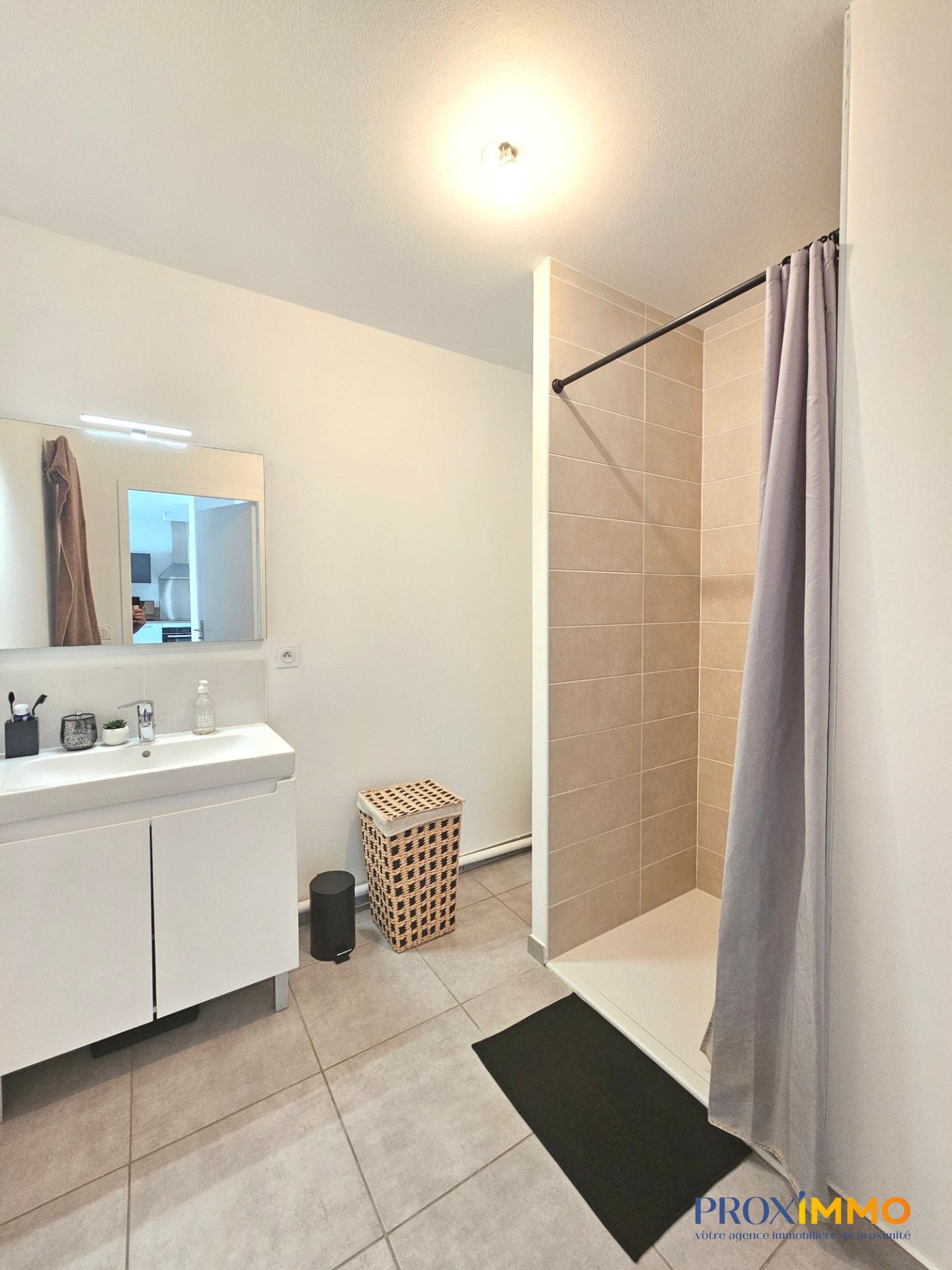 Flat Rue de la Moyroude in Rives