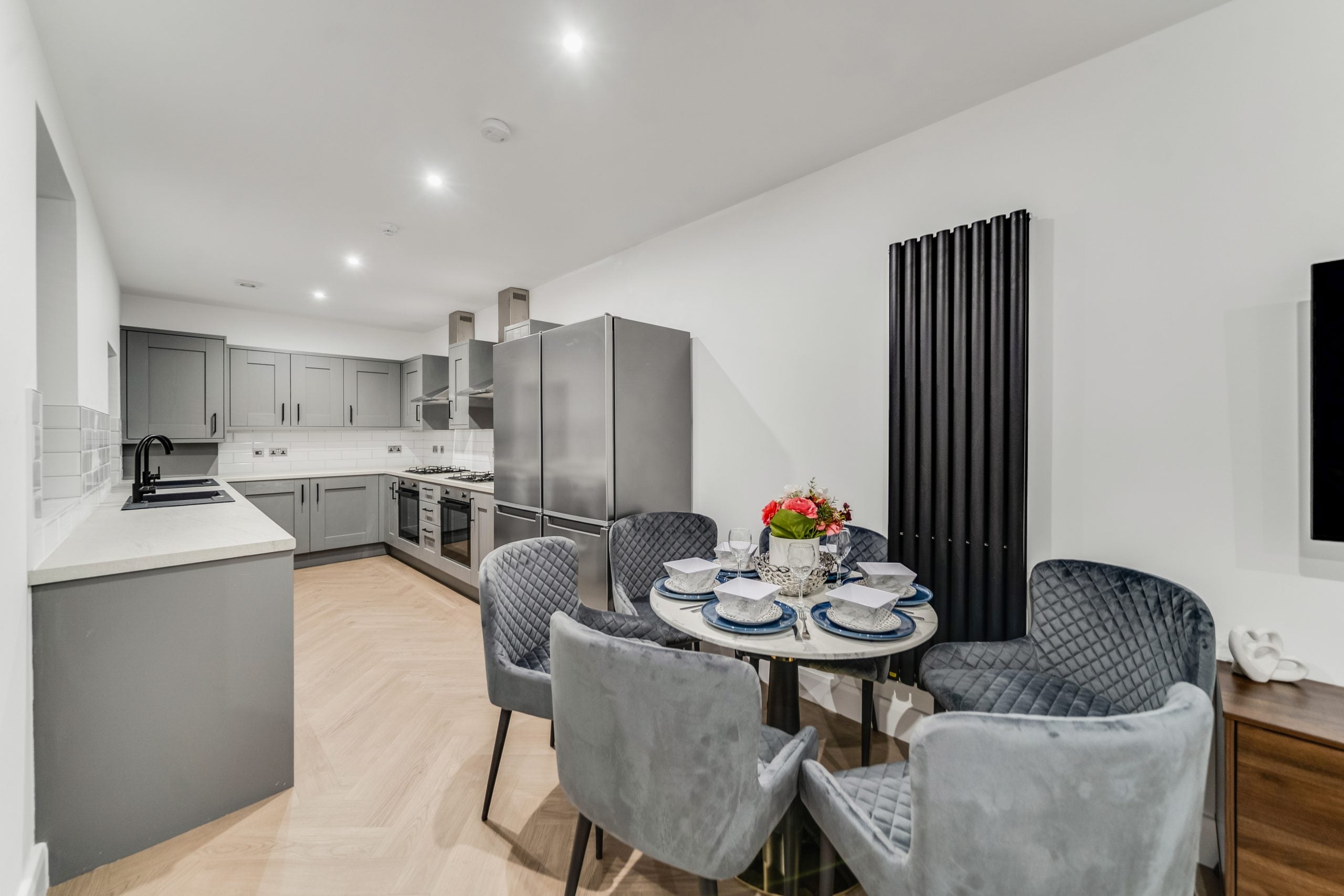 Room Leopold Road in Liverpool