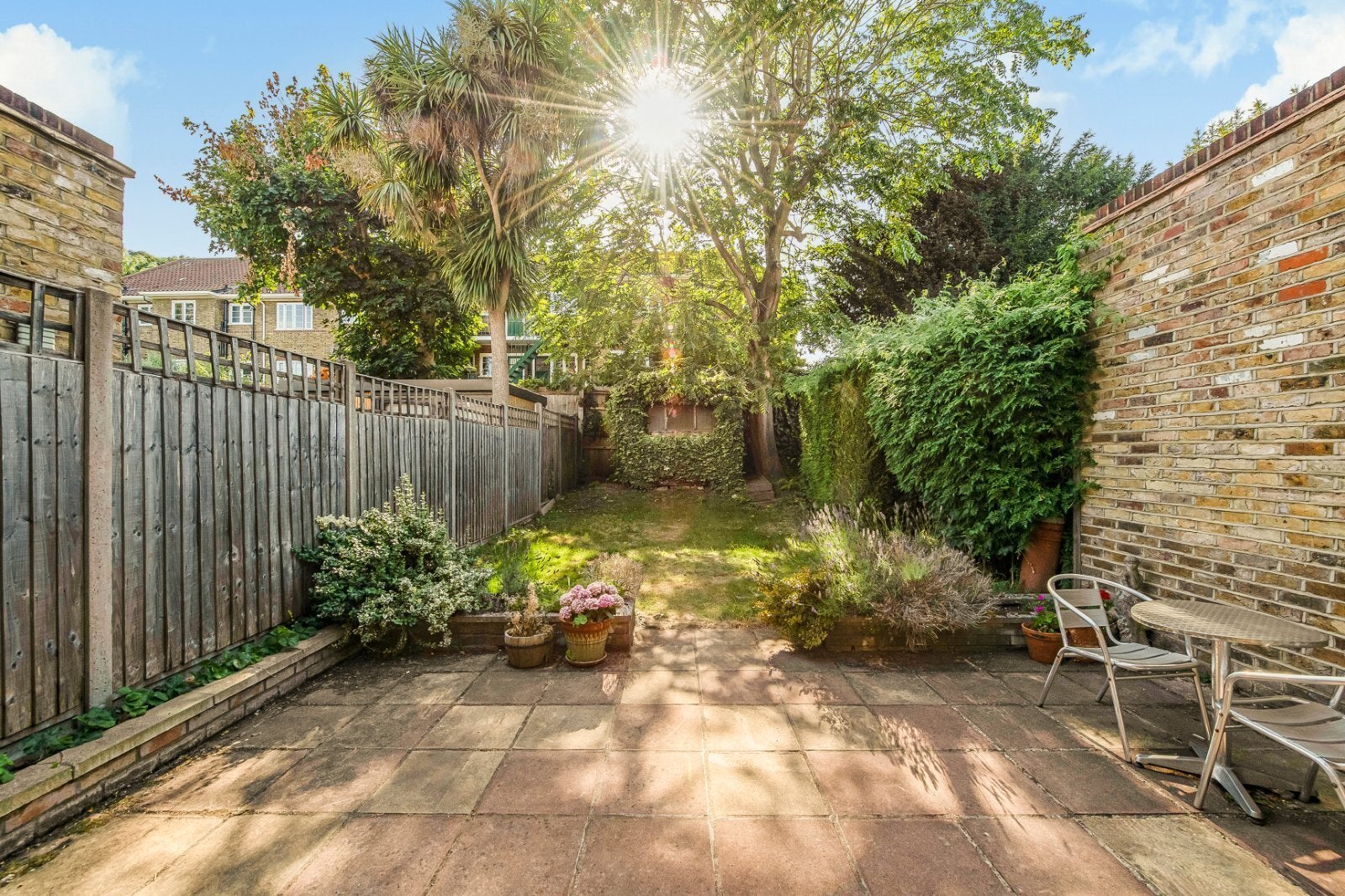 House Huntingfield Road in Greater London