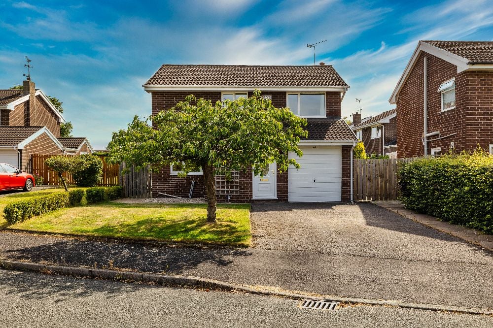 House Covert Rise in Tattenhall