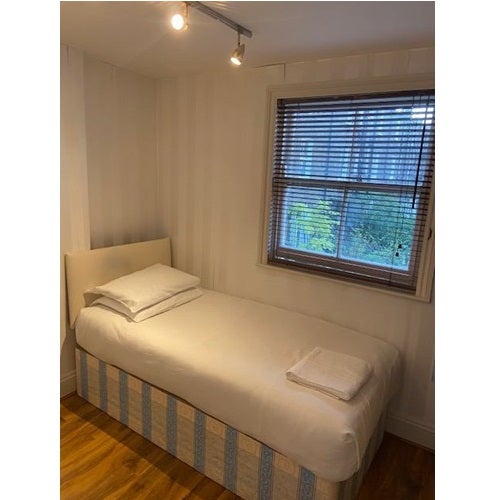 Room Matheson Road in Greater London