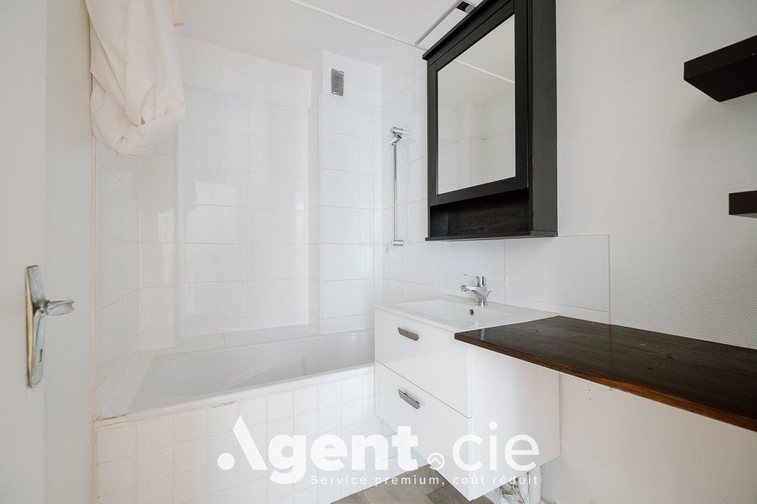 Flat Rue du Blanc in Caen