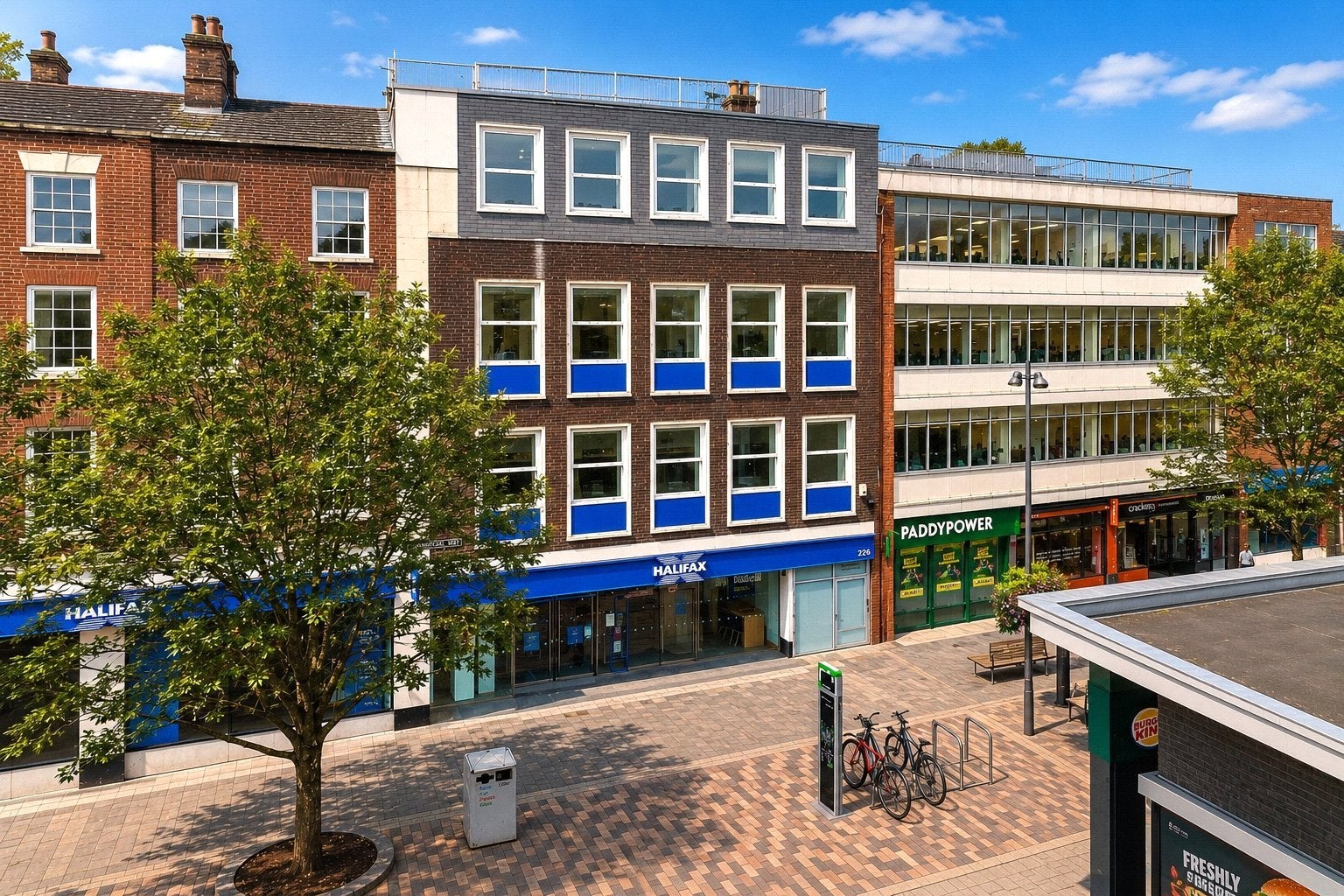 Flat Commercial Way in Woking