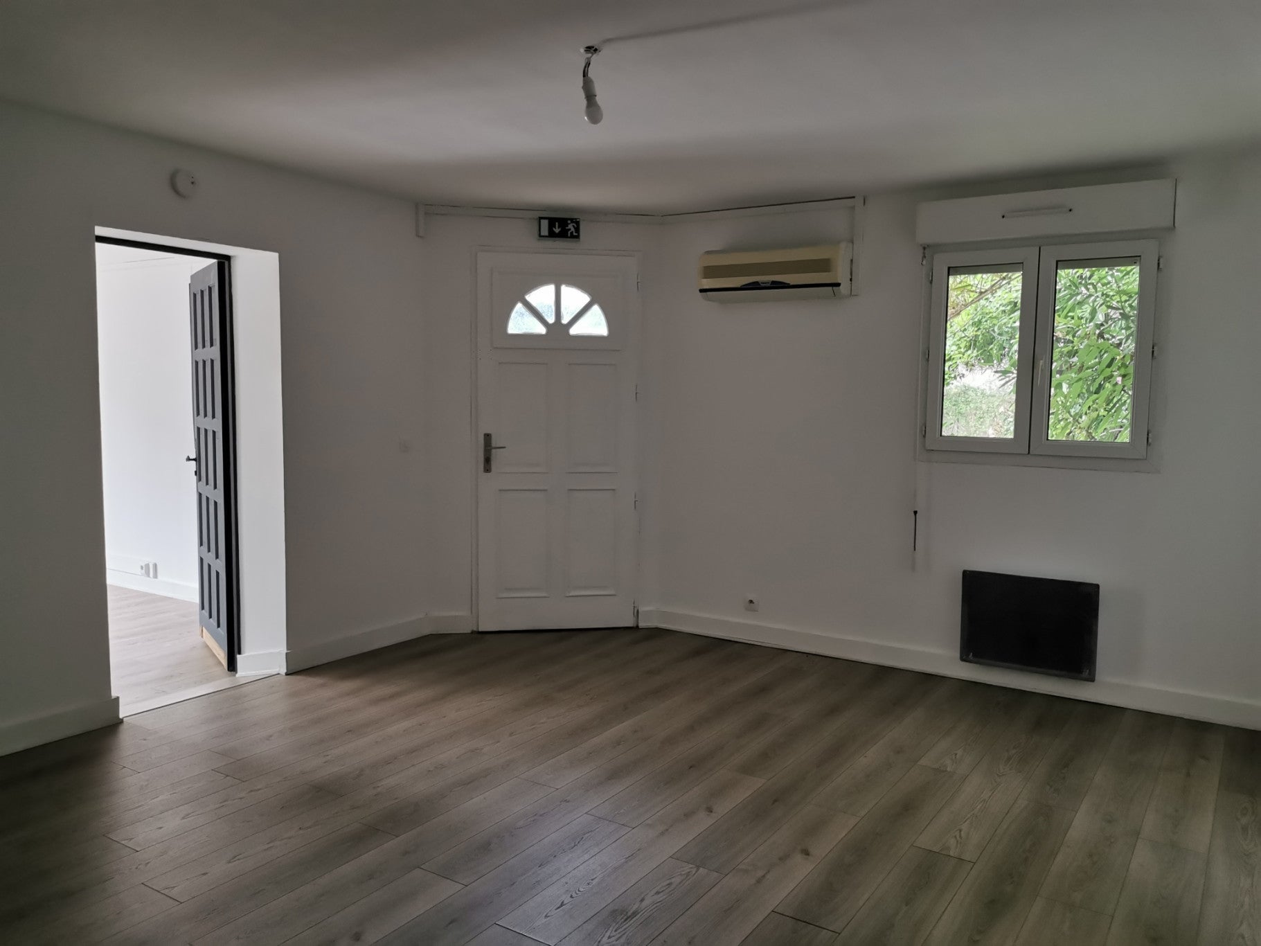 Flat Place du Millénaire in Montpellier