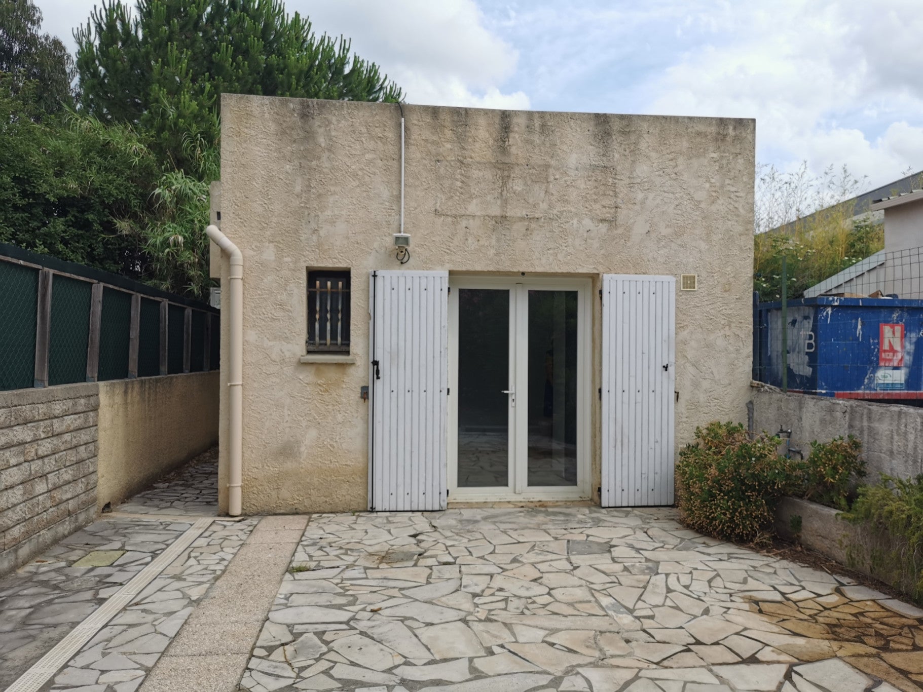 Flat Place du Millénaire in Montpellier