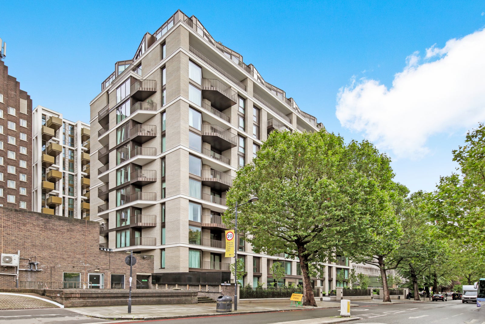 Flat Lodge Road in City of Westminster