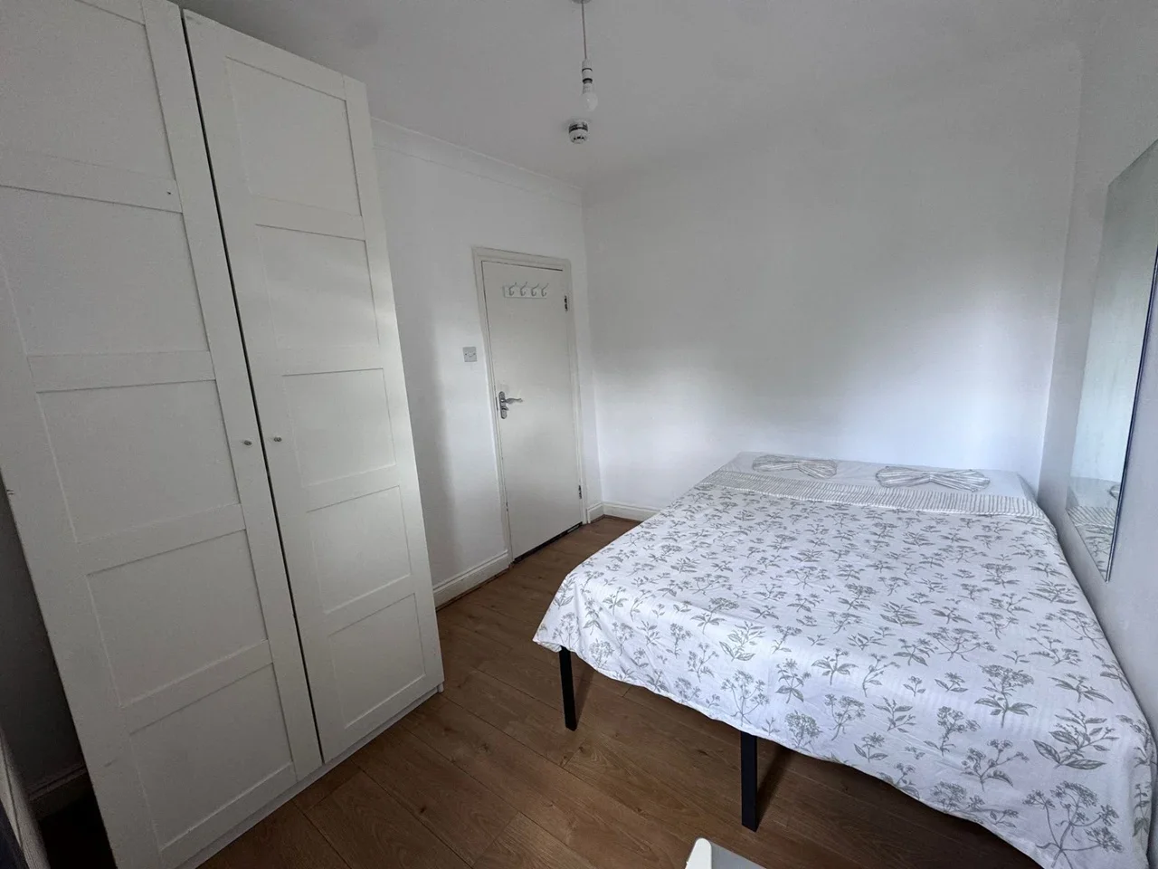 Room Morley Road in Greater London