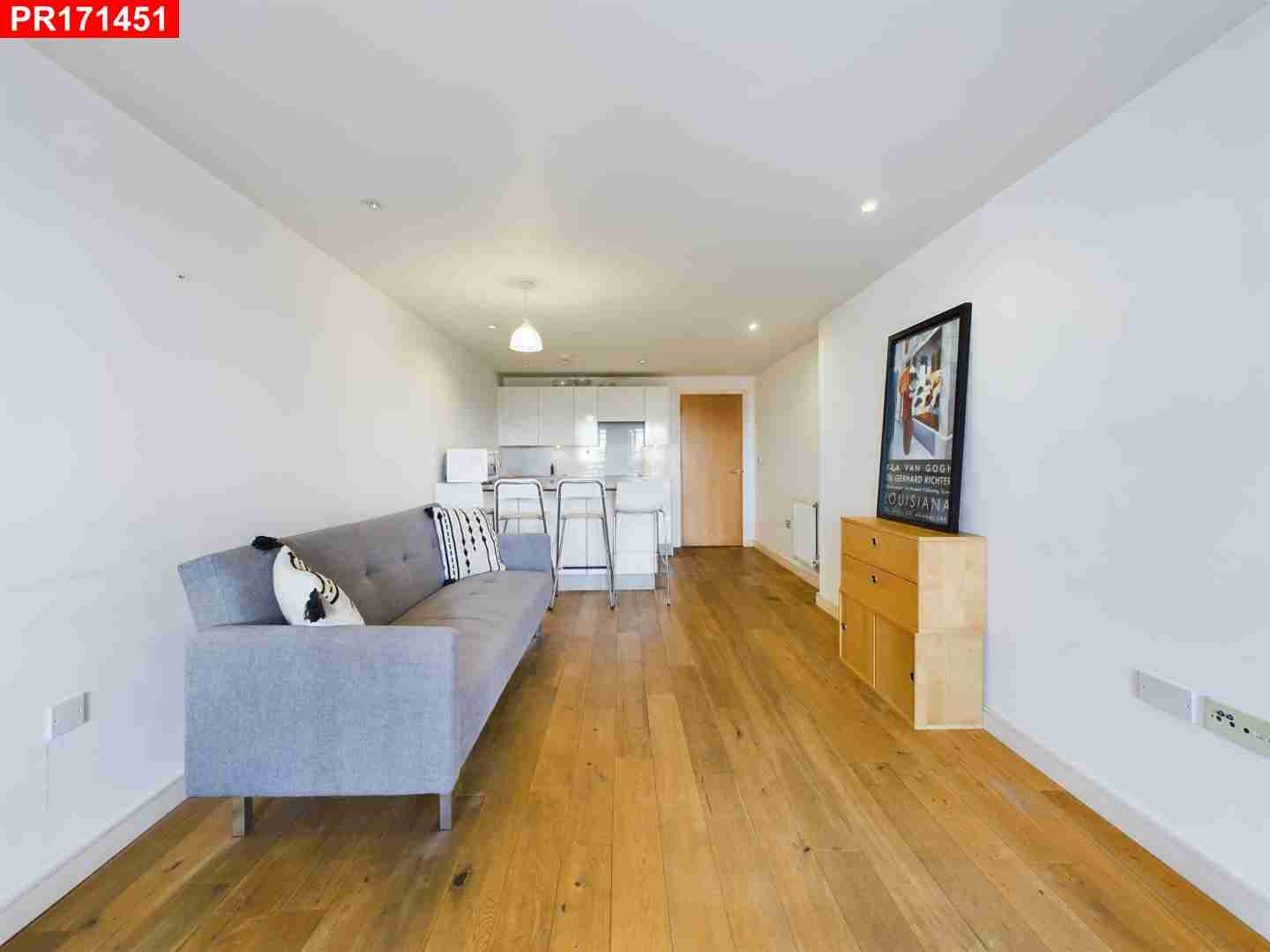 Flat Restell Close in Greater London