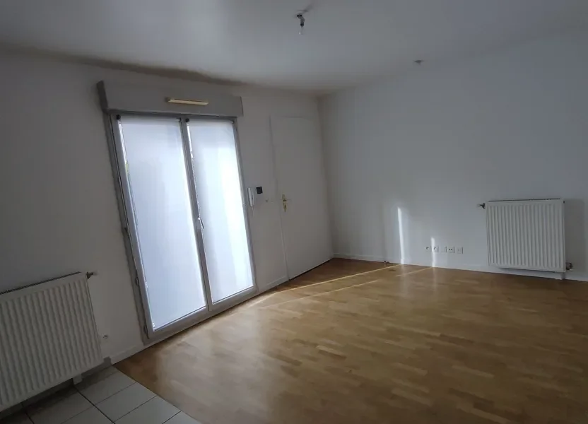 Appartement Avenue d'Ormesson à Chaintréauville