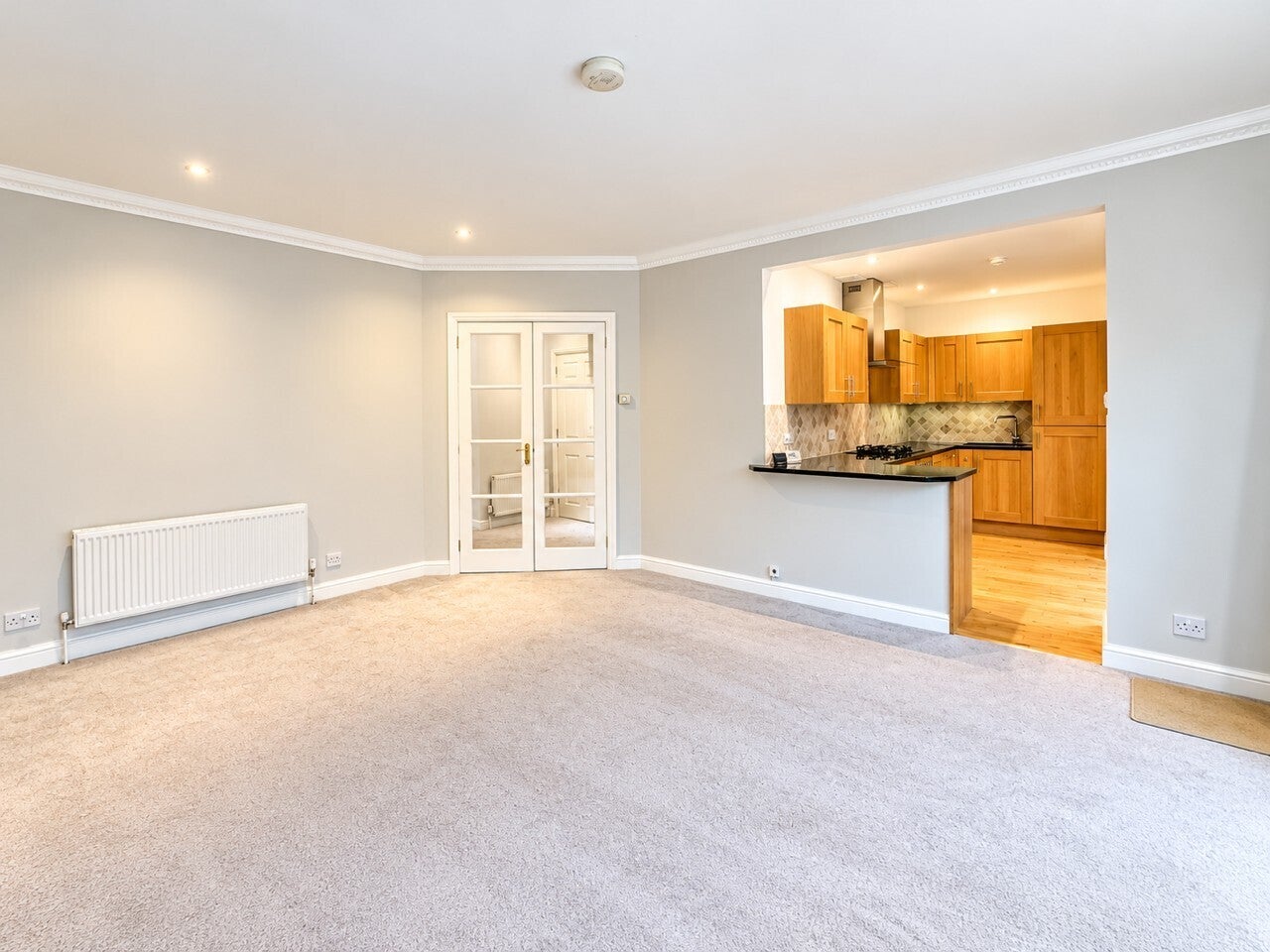 Flat Harlow Moor Drive in Harrogate