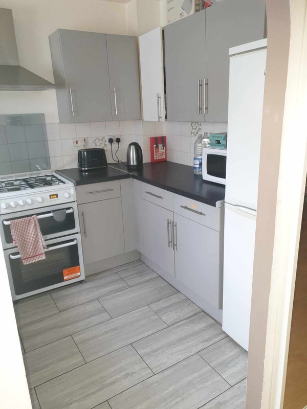 Room Milne Park East in Greater London
