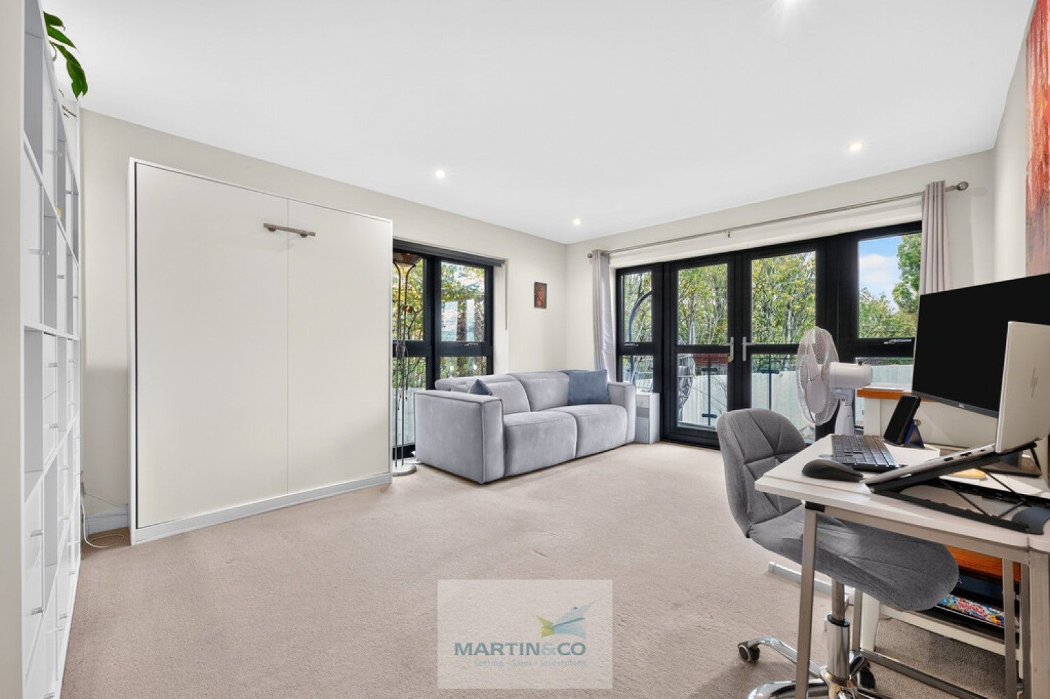 Flat Bessemer Road in Welwyn Hatfield