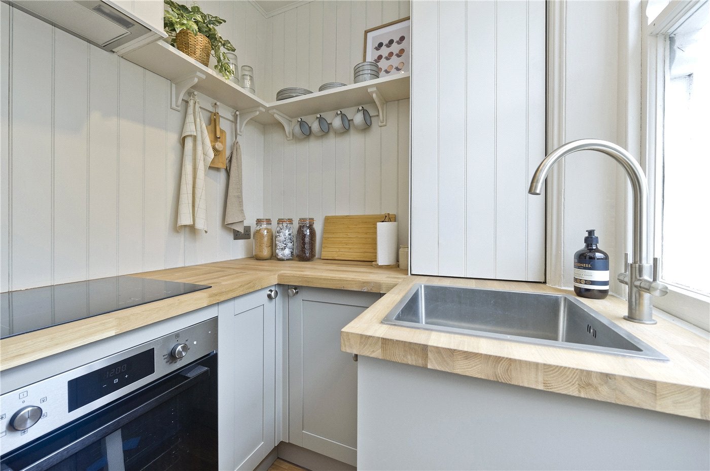 Flat Nottingham Place in City of Westminster