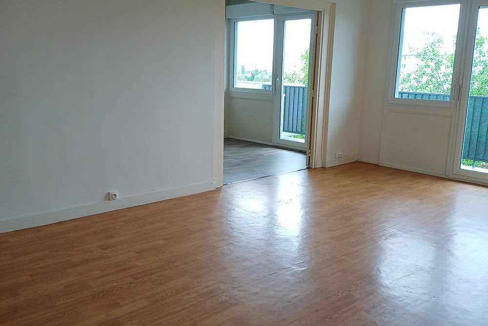 Appartement Place de la Gare à Neuilly-sur-Marne